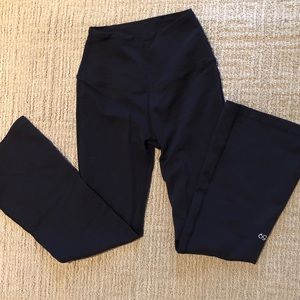 Splits59 XS Raquel cropped flared leg leggings